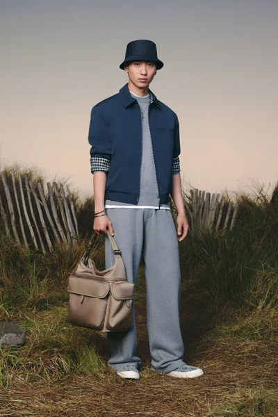 Look 32